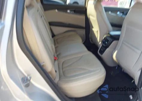 2016 Lincoln Mkx Reserve from USA, damaged, VIN 2LMTJ8LP9GBL69563